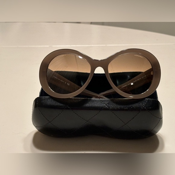 Chanel Sunglasses with Case - Picture 2 of 8
